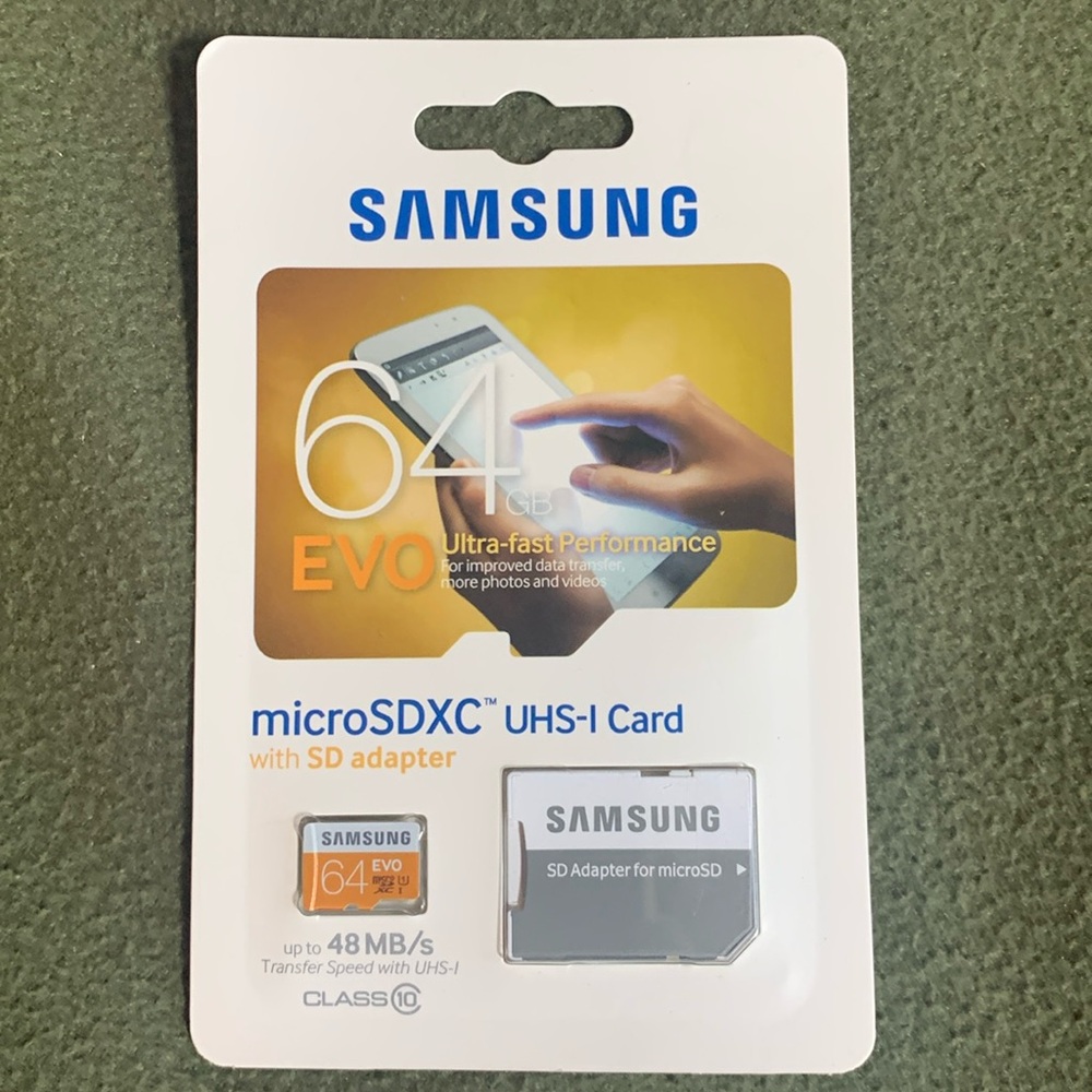 NIP Samsung 64gb EVO Ultra-fast performance. Micro SDXC UHS-I card w/SD adapter - Picture 1 of 4